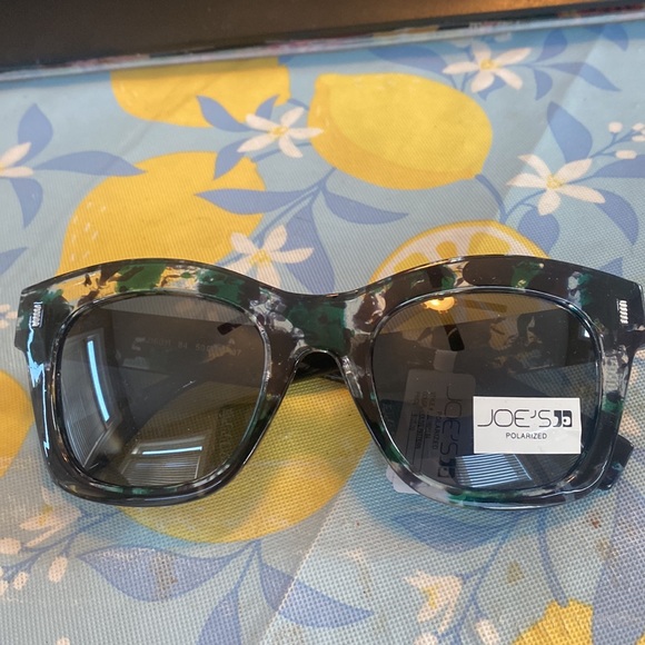 NWT Joes polarize, sunglasses - Picture 2 of 4